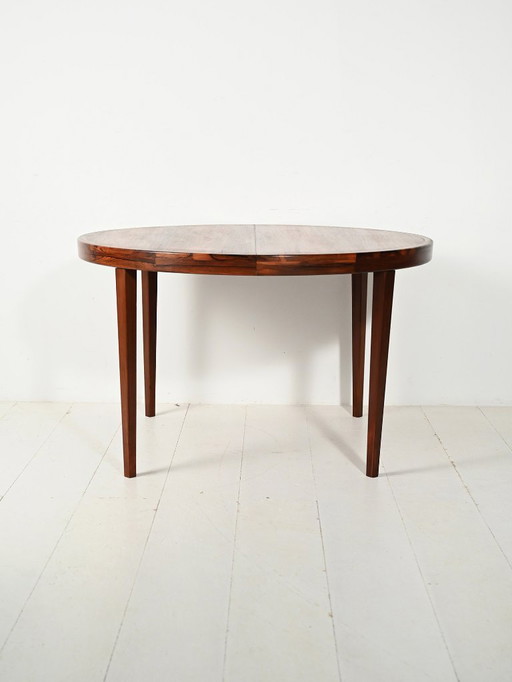 Table ronde danoise en palissandre des années 1950/1960
