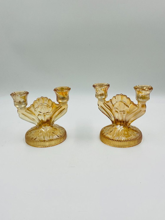 Image 1 of Ein Paar Empoli-Kerzenständer aus bernsteinfarbenem Glas im Art-Deco-Stil