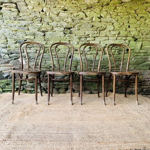 Set van 4 bistrostolen