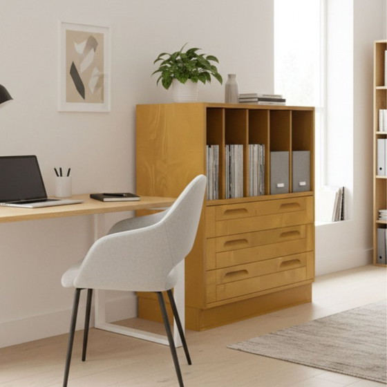 Image 1 of Retrokasten van Tatra, Tsjechoslowakije, jaren 70