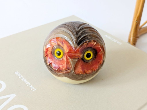 Figurina o fermacarte di gufo in alabastro d'epoca italiana | anni '70