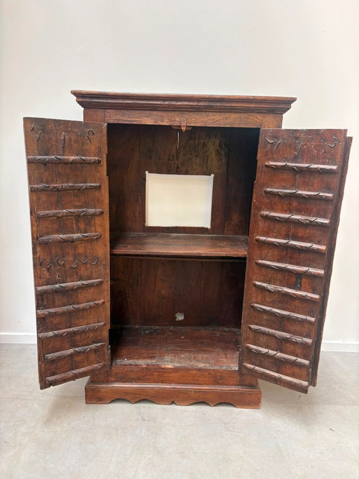 Mobile antico indiano in legno massello