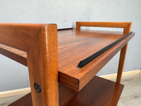 Image 1 of Chariot de service Mid Century Modern | design scandinave | ca. 1960