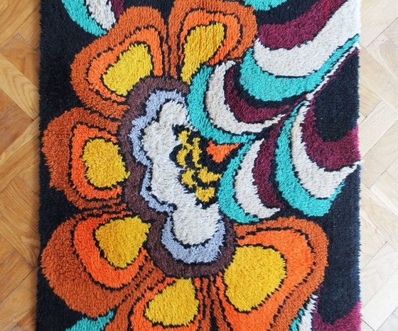 Image 1 of 1970s German Wool Rug with Pop-Art Floral Pattern