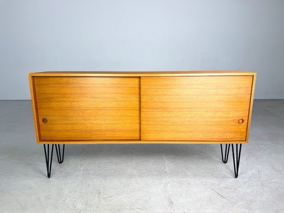 Image 1 of Original Midcentury Sideboard Nussbaum Vintage Hairpin Kommode