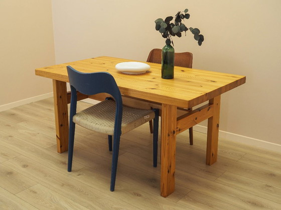 Danish Solid Pine Dining Table in Scandinavian Modern Style, 1980s – Wood (photo 4 of 10)