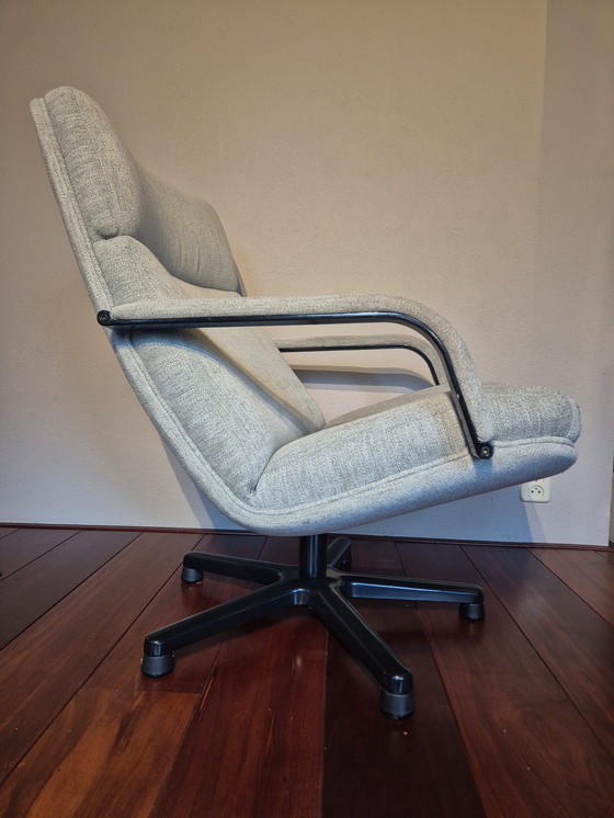 Image 1 of Poltrona girevole Artifort F141