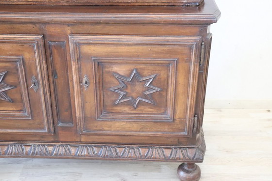 Image 1 of Antique Buffet in Solid Walnut, Italy 17th Century
