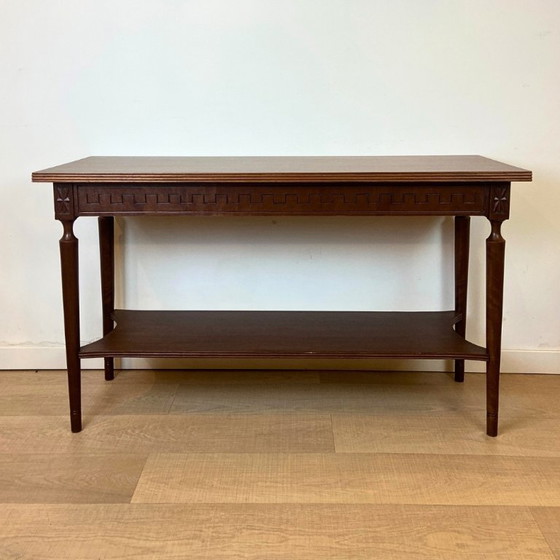Image 1 of Tavolo consolle in stile neoclassico