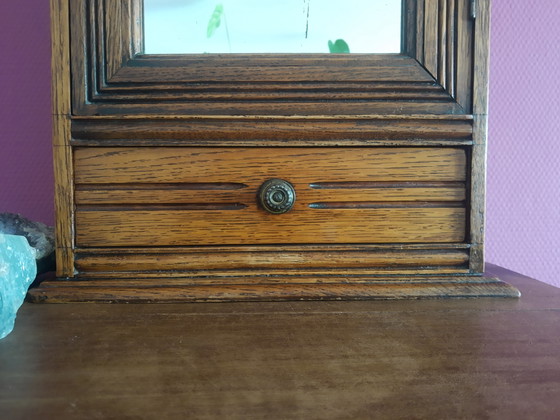 Antique French Art Deco brocante oak medicine cabinet with mirror – apothecary cabinet – wall cabinet (photo 3 of 15)