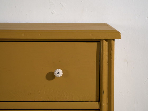 Mustard yellow antique chest of drawers (c.1920) #54 – Porcelain, Rustic (photo 31 of 40)
