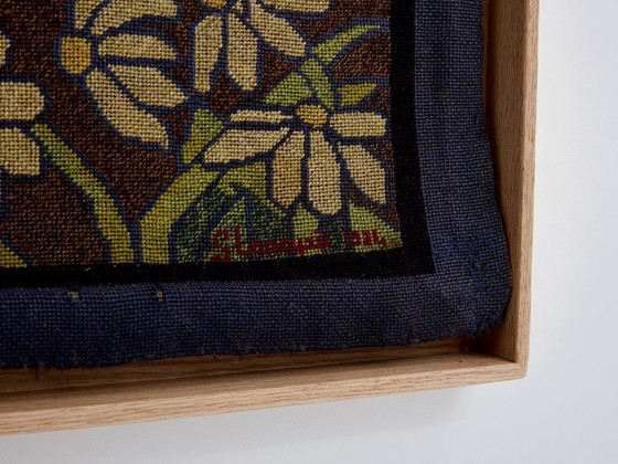 Image 1 of Gabriel Laneyrie tapisserie à l'aiguille au petit point 1934