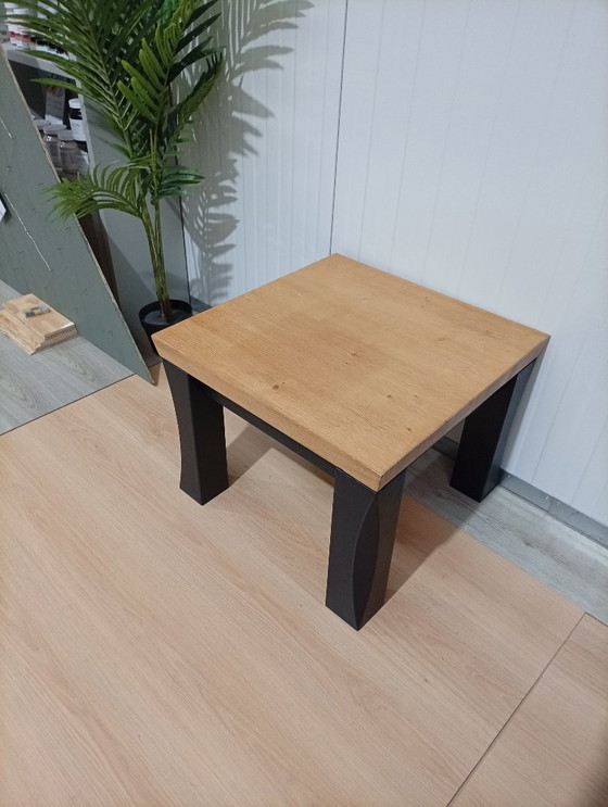 Image 1 of Table carrée (2 pièces disponibles)