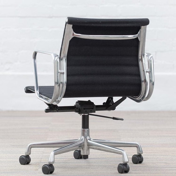 Image 1 of Silla de oficina Vitra Ea117