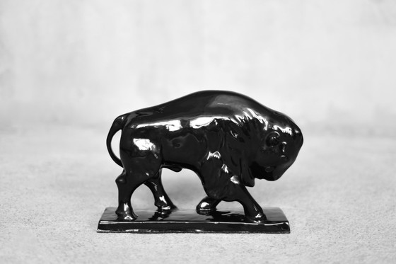 Image 1 of Grande figurine de bison en porcelaine noire, Vintage Mid Century Scandinavian Modern, 1960s