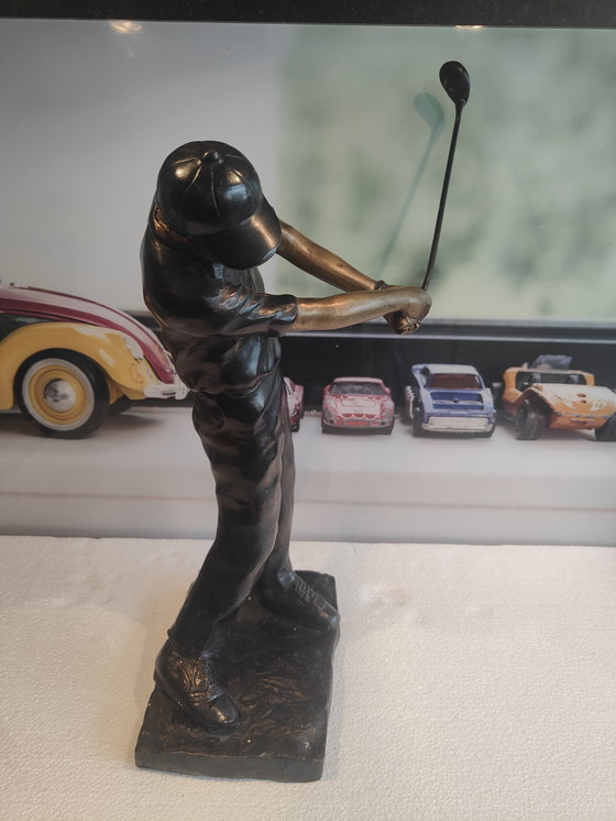Image 1 of große Bronzestatue männlicher Golfer