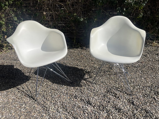 Eetkamerstoel DAR chroom onderstel cotone bianco