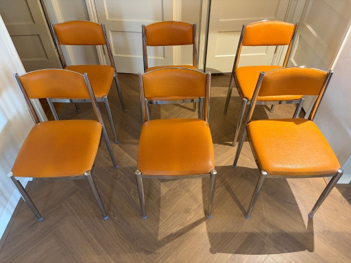 Juego de seis sillas de comedor, naranja con cromo
