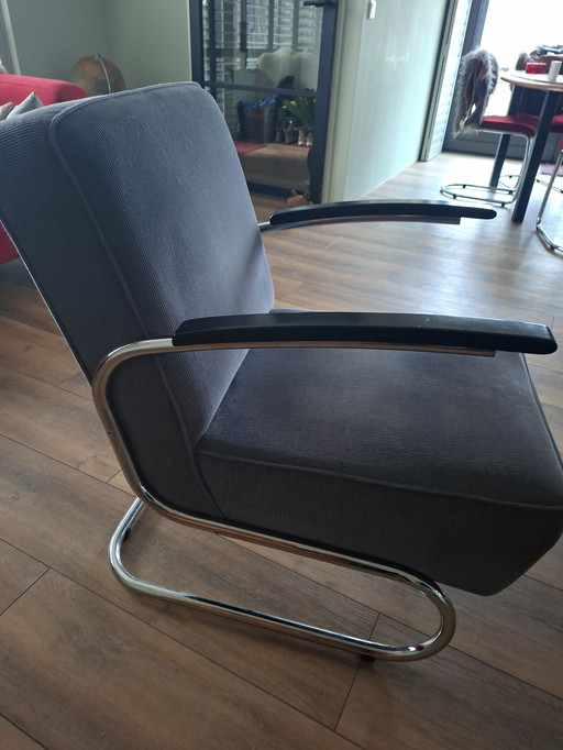 Dykmeyer Zwaan fauteuil plus Dykmeyer zwaan voetenbank