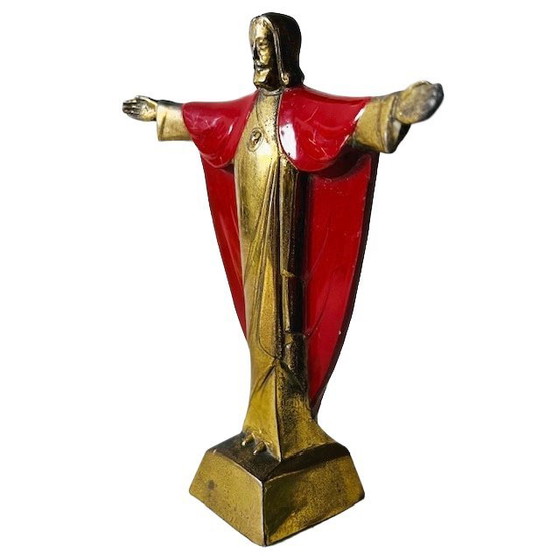 Image 1 of Vintage Jezus beeldje messing emaille rood 15 cm 1950's