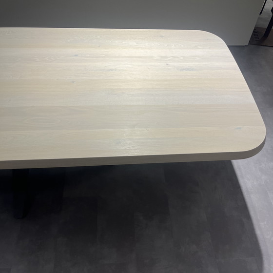 Image 1 of Table à manger Carve de Bert Plantagie - 260x100