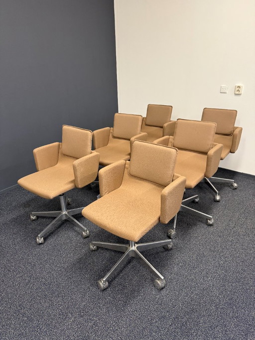 Gispen Triennial Classic – Set mit 6 Konferenzstühlen im niederländischen Design – Aluminiumgestell