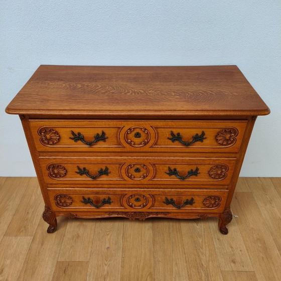 Image 1 of Vintage Louis XV chest of drawers, dresser, small drawer
