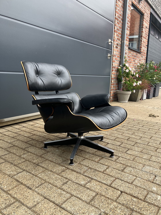 Image 1 of Herman Miller USA Eames Lounge chair 70's edición limitada