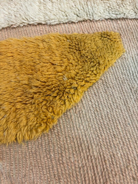 Image 1 of Handcrafted Berber wool rug, 250cm x 150cm