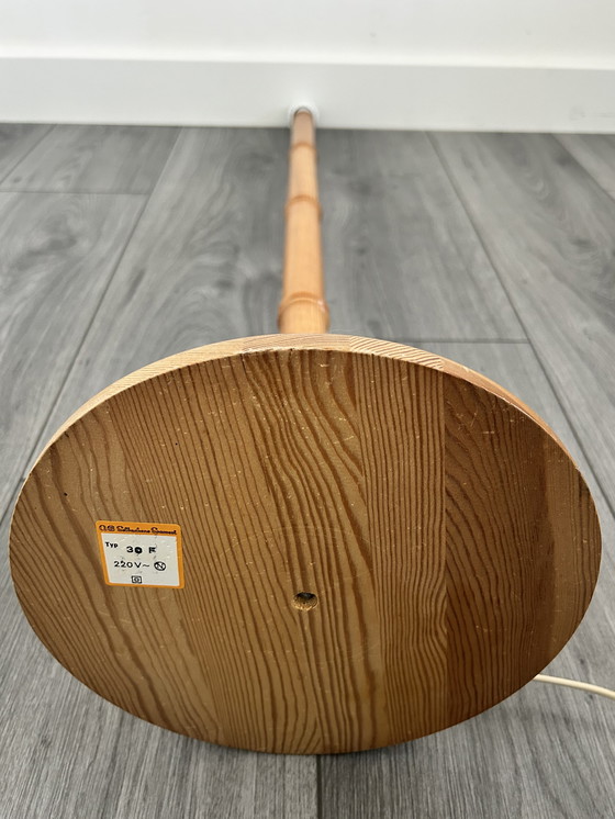 Image 1 of Lampada da terra GB Solbackens Svarveri in pino impiallacciato (anni '70)