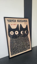 Originaler Yayoi-Kusama-Druck, gerahmt.