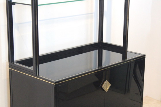 Pierre Vandel Paris Meuble français laqué noir avec étagères de présentation, Vaisseliers, Or, Verre, Doré (photo 5 sur 10)