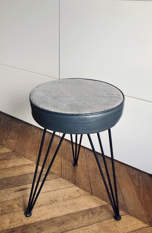 Taburete vintage de piel sintética con base Eiffel