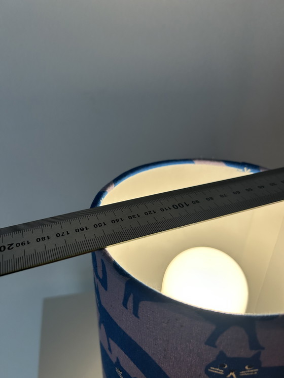 Image 1 of Bijzondere kleine tafellamp, gemaakt van gerecycled keramiek uit een atelier uit de jaren 70.