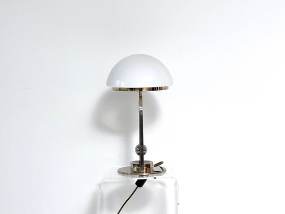 Lampada da tavolo Art Déco con vetro opalino bianco e pendolo decorativo, Lampade da tavolo, Metallo, Modern (foto 2 di 12)