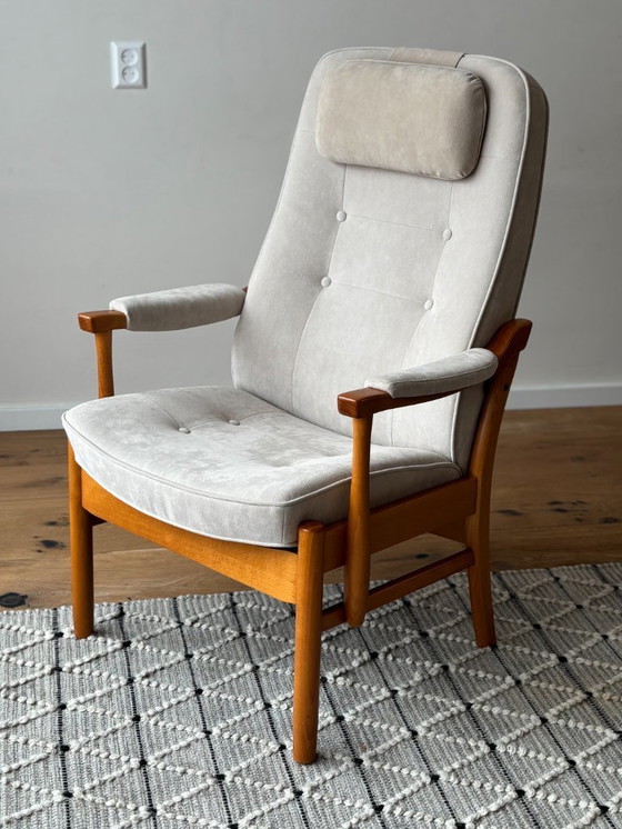 Image 1 of Farstrup 'Casa' Senior Relax Chair - Scandinavian Design