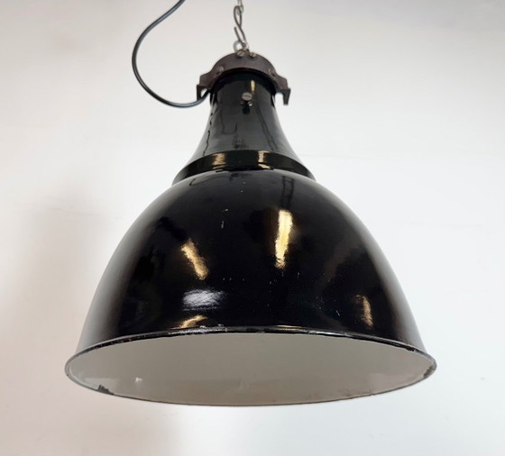 Image 1 of Lampada a sospensione Bauhaus in smalto nero industriale, anni '30