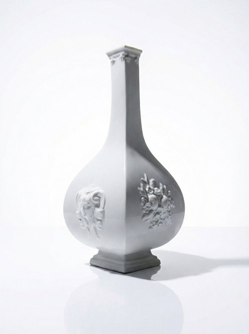 Petit vase reproduction Meissen 1715-1720 par Sheffield & Haviland Limoges