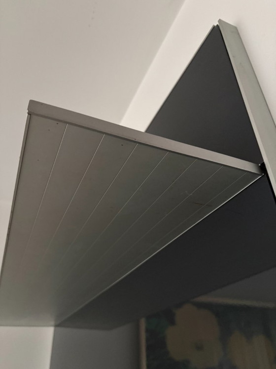Image 1 of Étagère murale design élégante gris anthracite de 120 x 120 cm