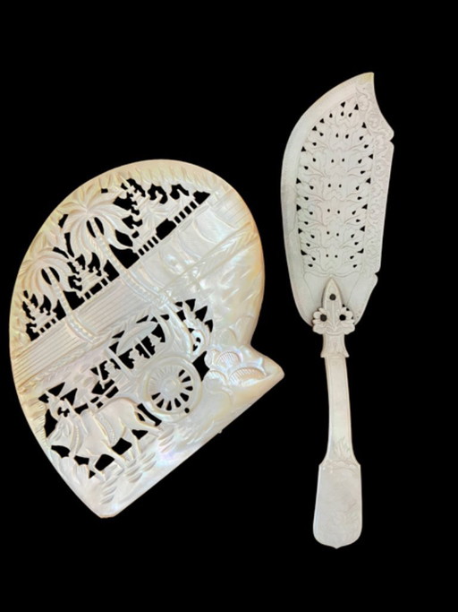 Old mother-of-pearl cutting board and cake/fish knife