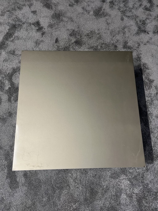 Stoere Metalen Design Salontafel – 80 X 80 X 40 Cm (photo 2 of 10)