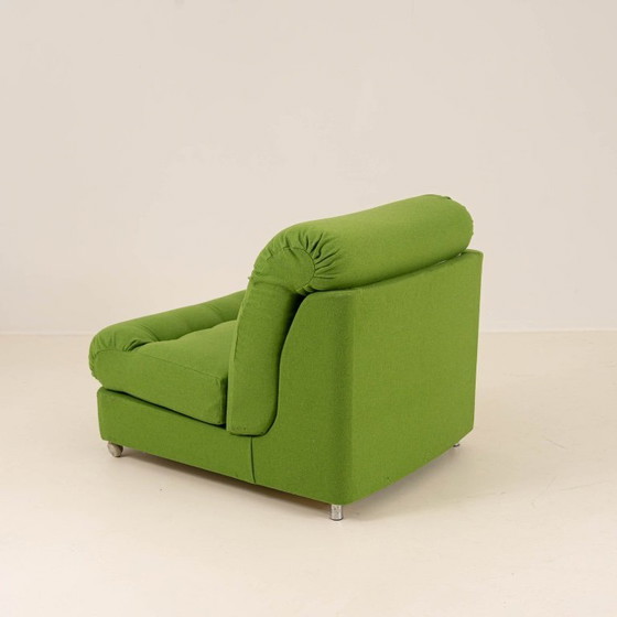 Image 1 of Poltrona bassa vintage – rivestita