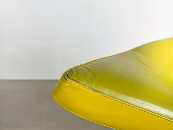 Image 1 of Originele Leolux Parabolica fauteuil Stefan Heiliger groen ontwerp