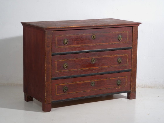 Central European Biedermeier chest of drawers in pine with four drawers – Central Europe, circa 1850 – Wood (photo 2 of 40)