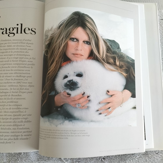 Image 1 of Brigitte Bardot - la petite fiancee de Paris match 