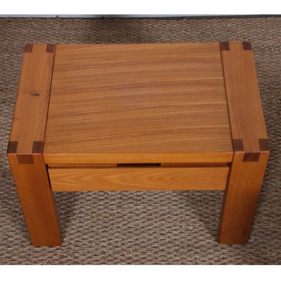 Image 1 of Par de mesitas de noche de olmo macizo producidas por Monopoly, 1980