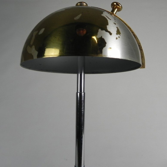 Image 1 of Vintage wereldbol als sigarettenhouder,met muziekdoos, Windmill, jaren 60