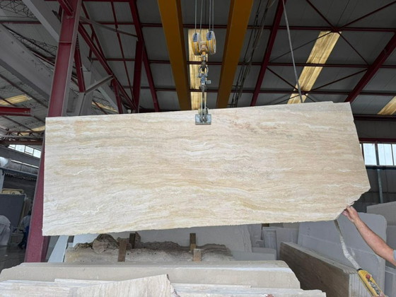 Image 1 of Tavolo da pranzo ovale in travertino massiccio – tavolo in pietra naturale