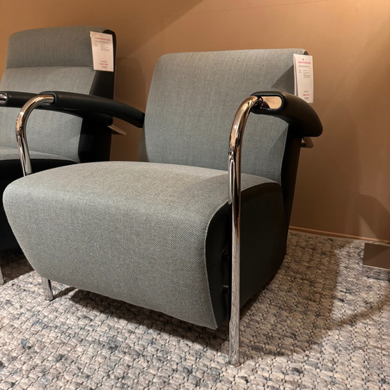 Image 1 of Poltrona bassa Leolux Scylla