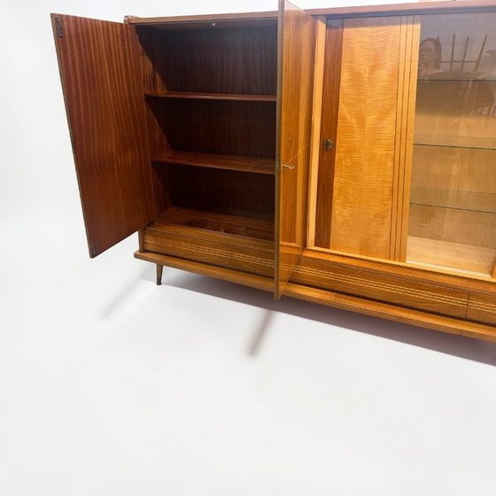 Image 1 of Exclusieve Duitse vintage barkast/woonkamerkast uit de jaren 50, hout in Riva-bootstijl.